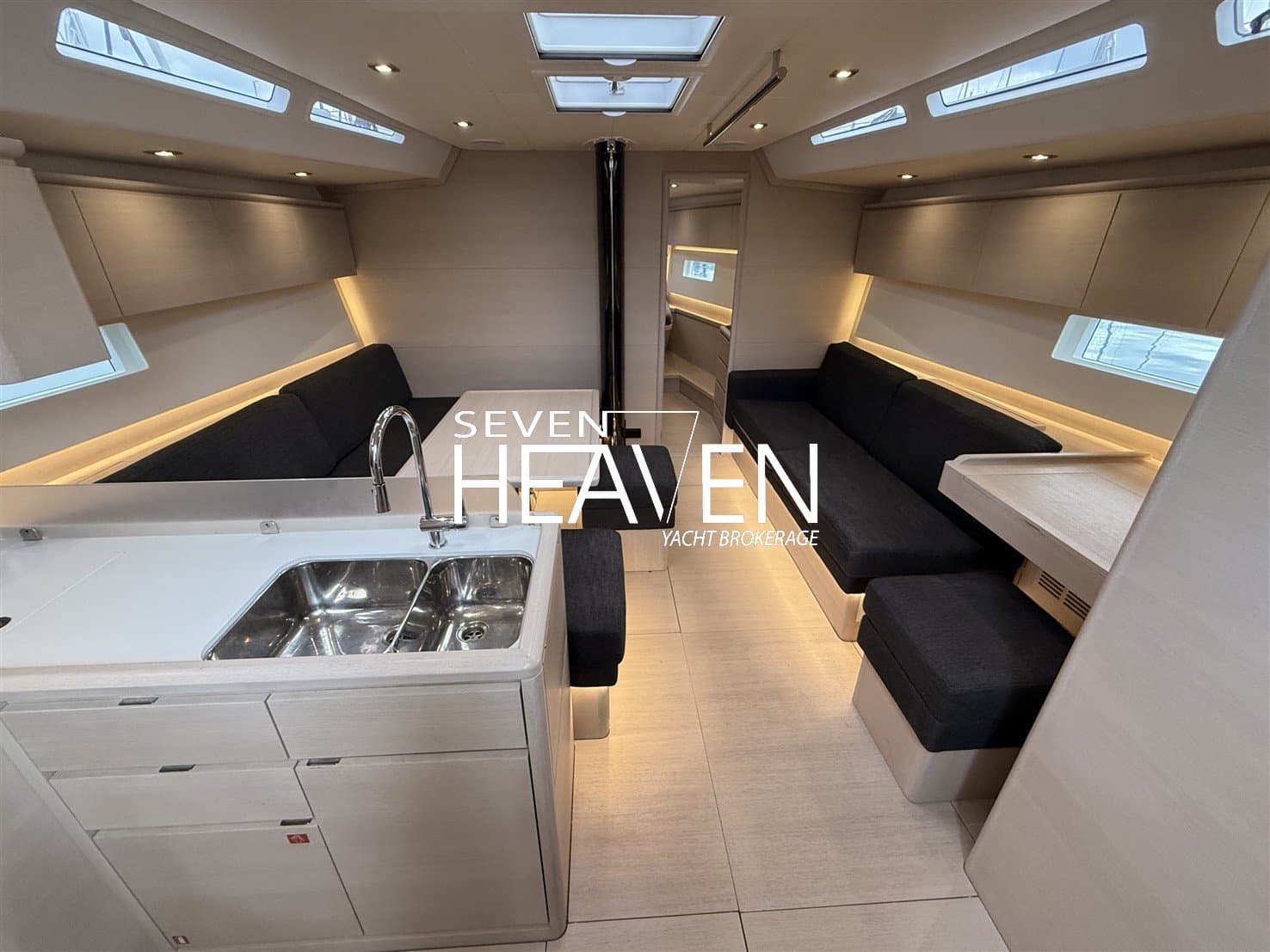 Mistral Gagnant 19