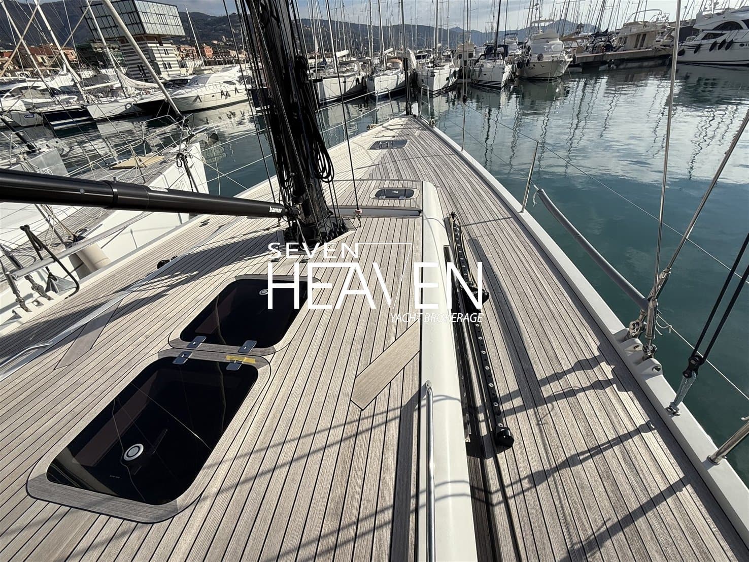 Mistral Gagnant 13